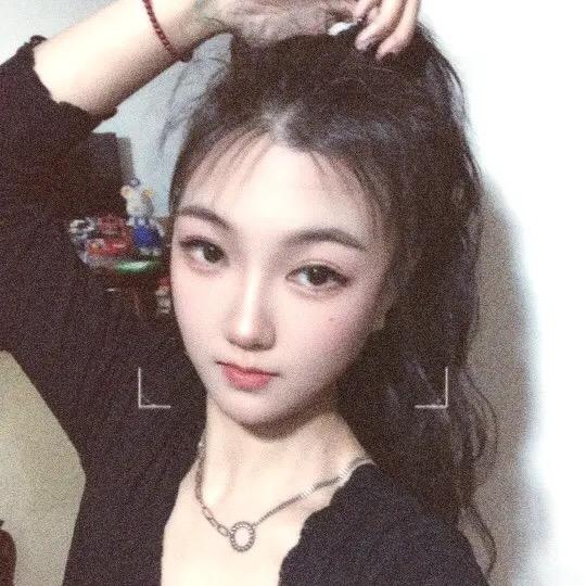 嗯。