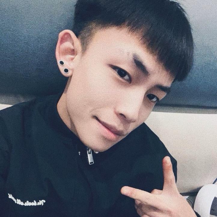 ❗️花小浩⚜️