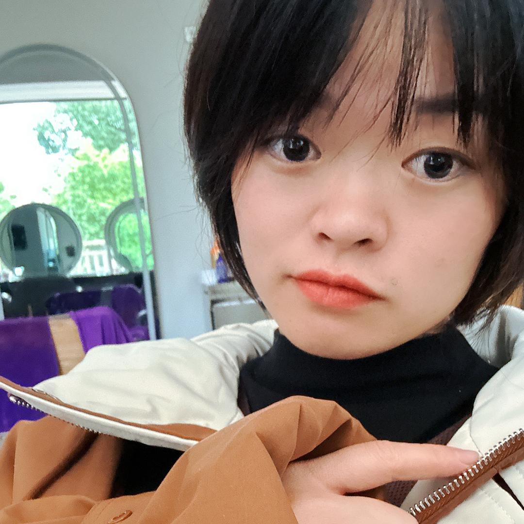 尊尼霞霞呀～