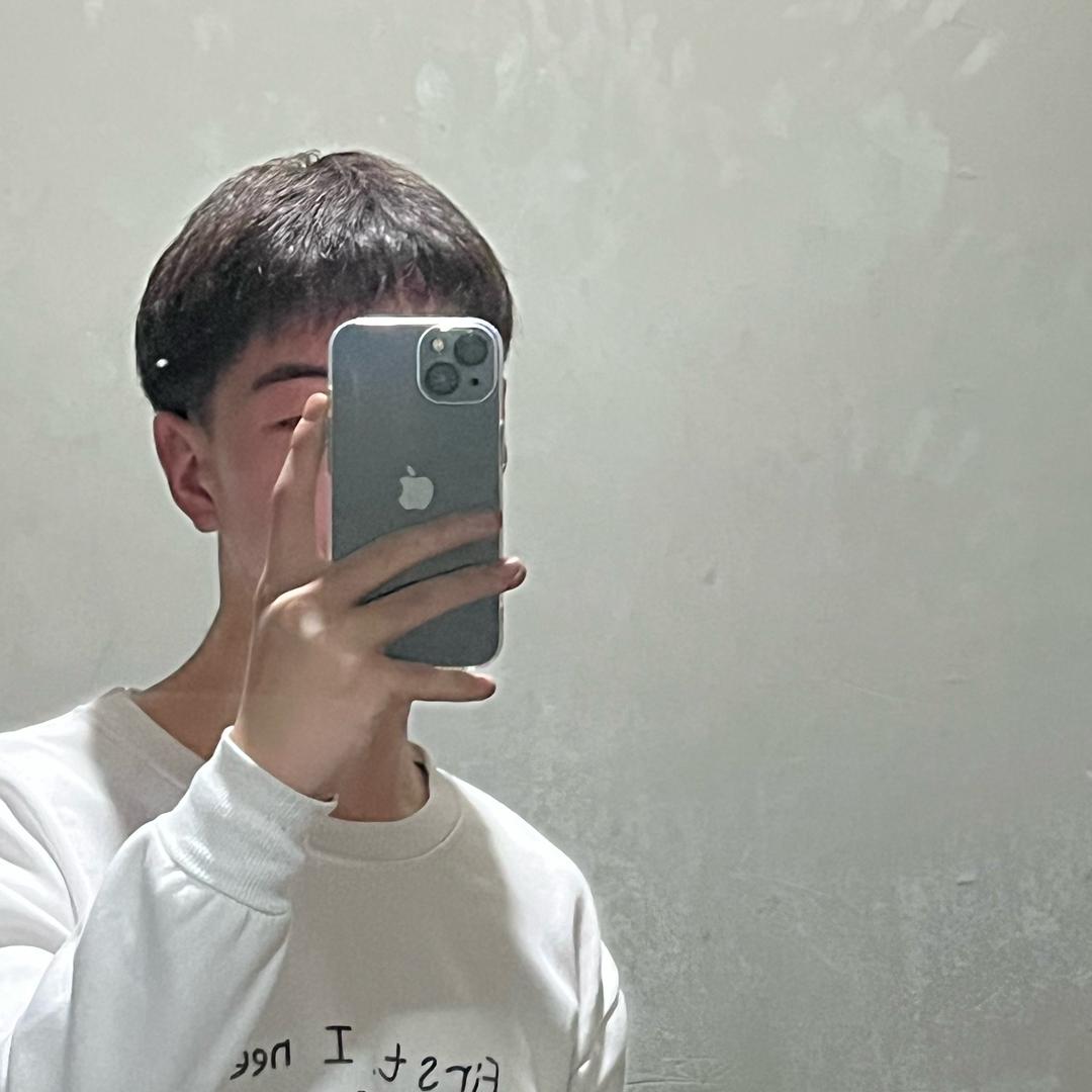 小然.
