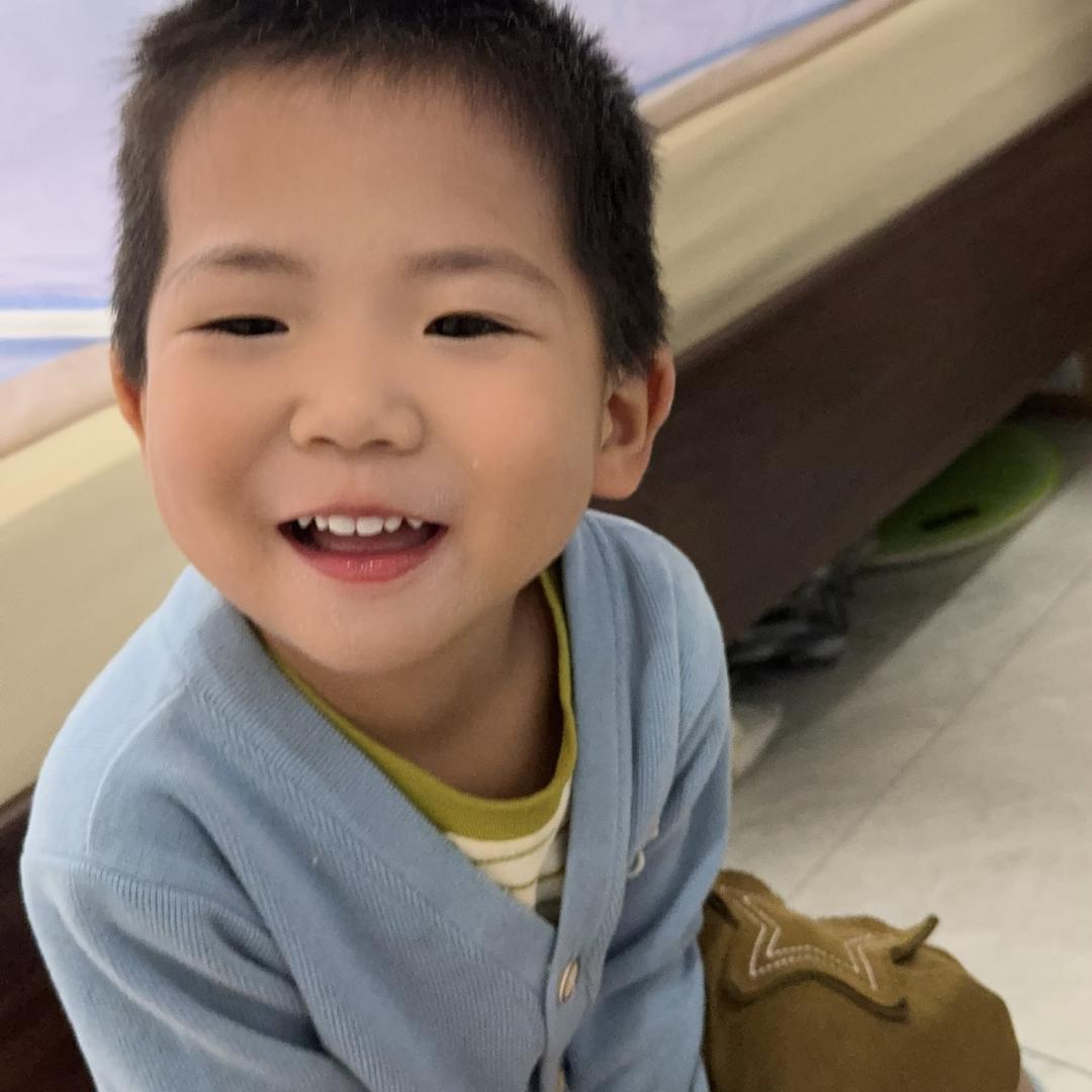 小小柚吖🍼