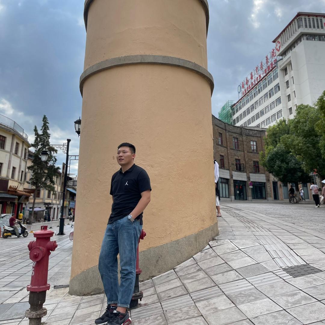 你我山巅自相逢.