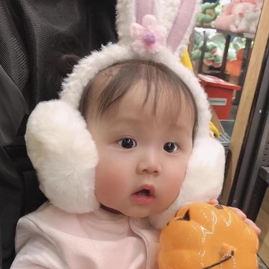 戏精小八妹