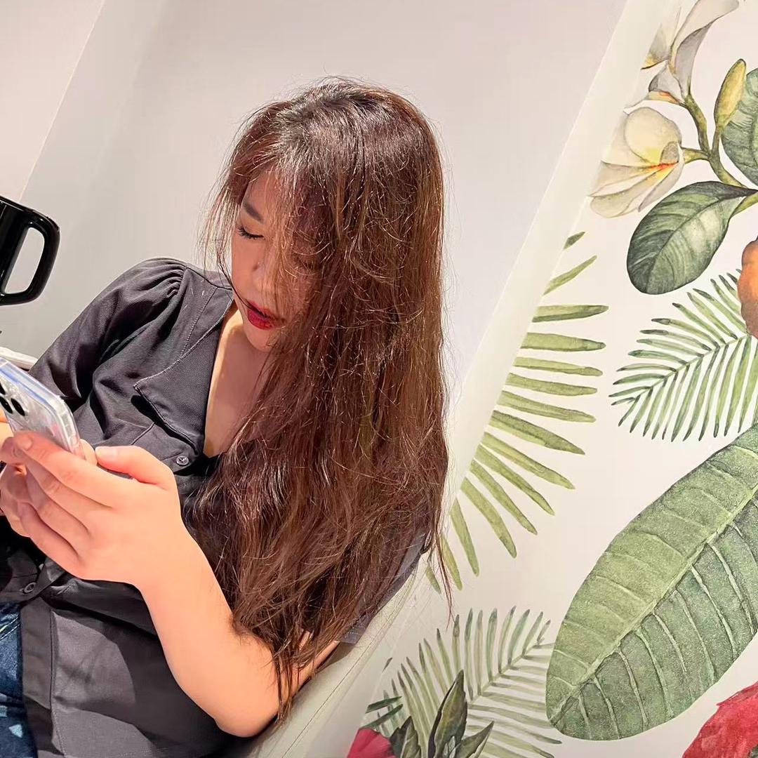 呦，是慧慧吖…