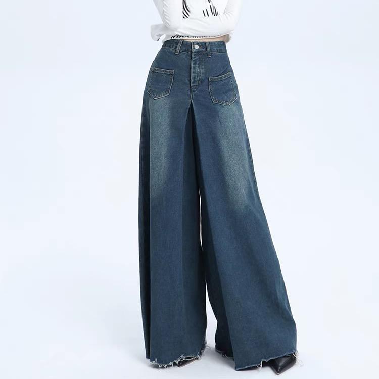中山朗月服装店