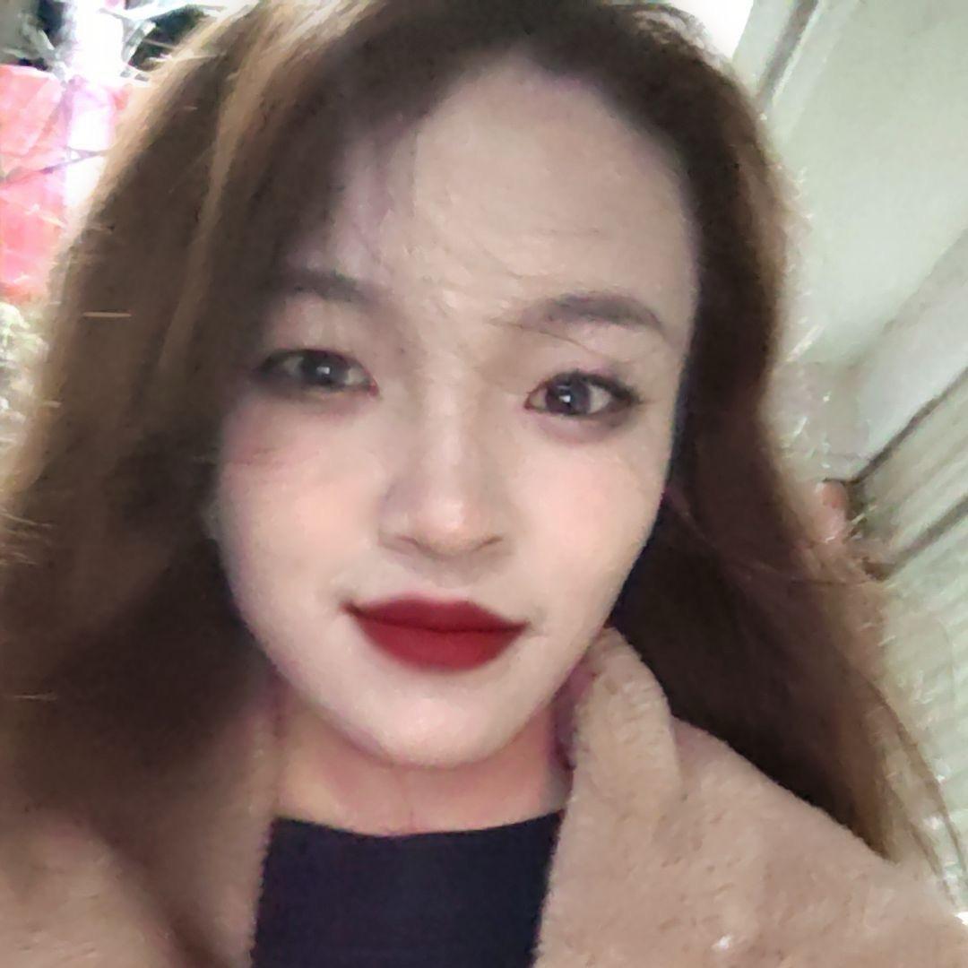 བྱམས་སྒྲོལ🧣