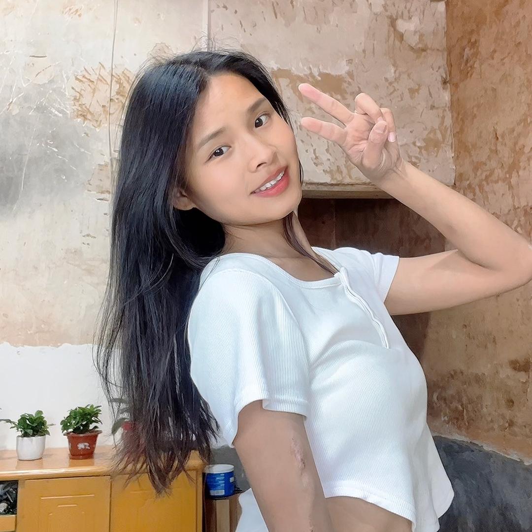 严小艺打怪中
