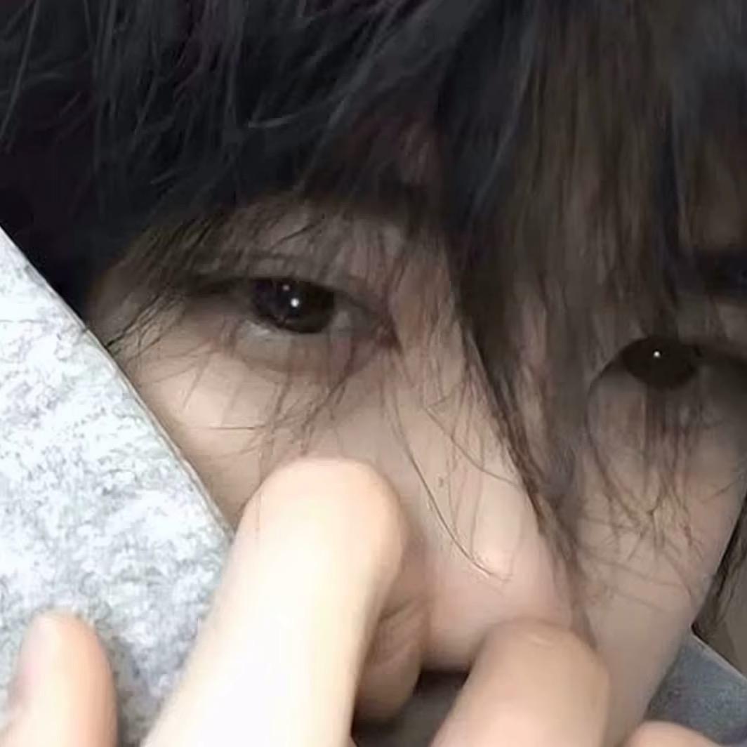 明天见º
