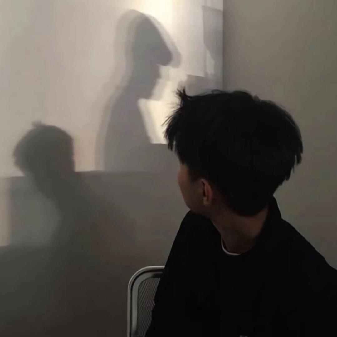 左左