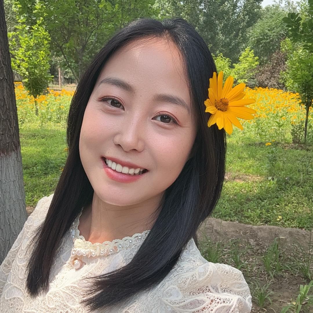 幸运草🍀小玲