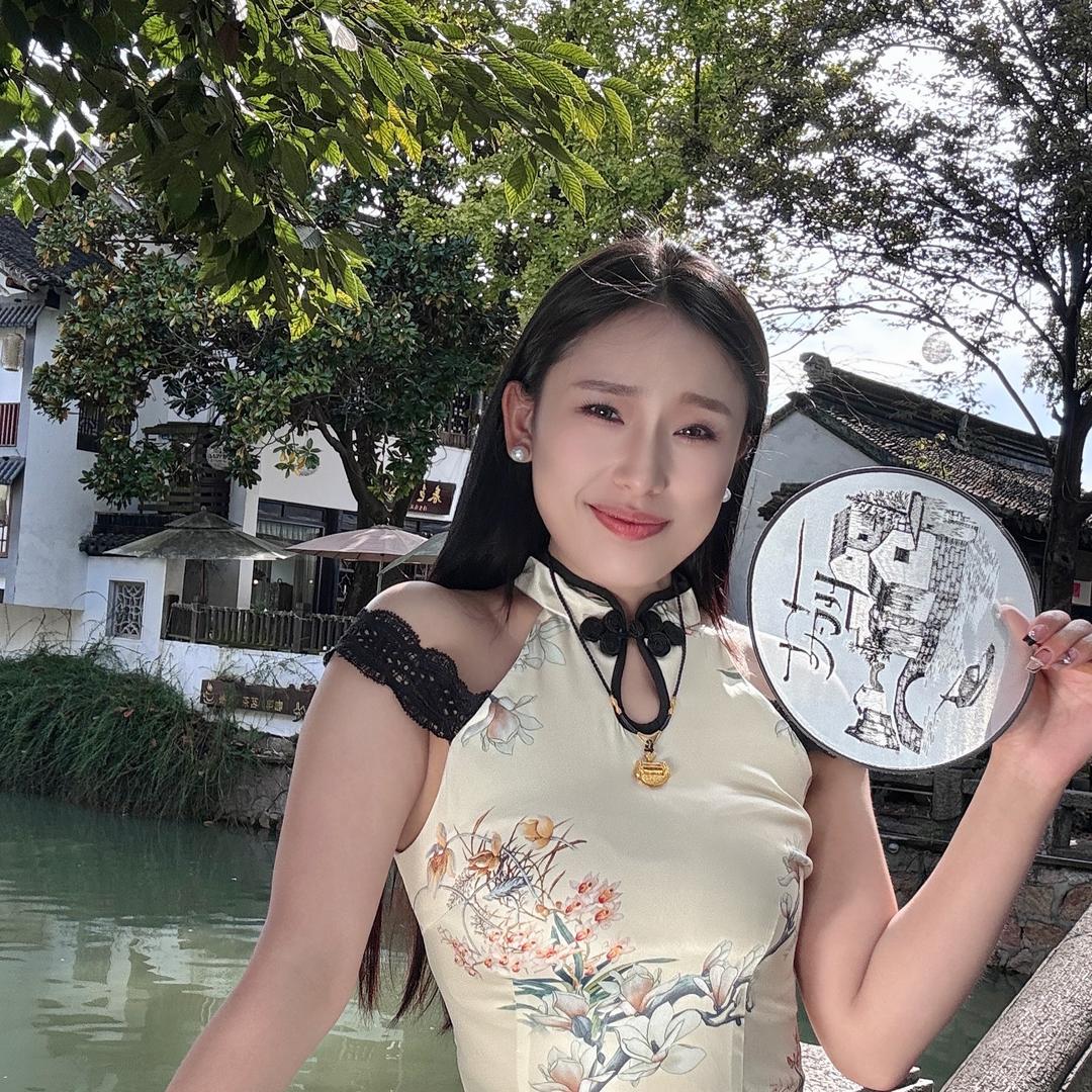 成都小凤姐看房