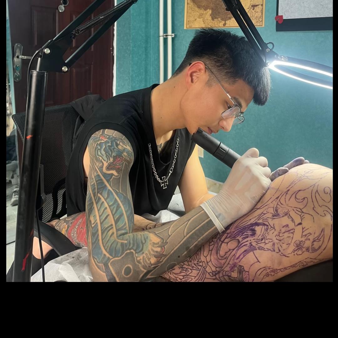 重生之我在聊城干纹身