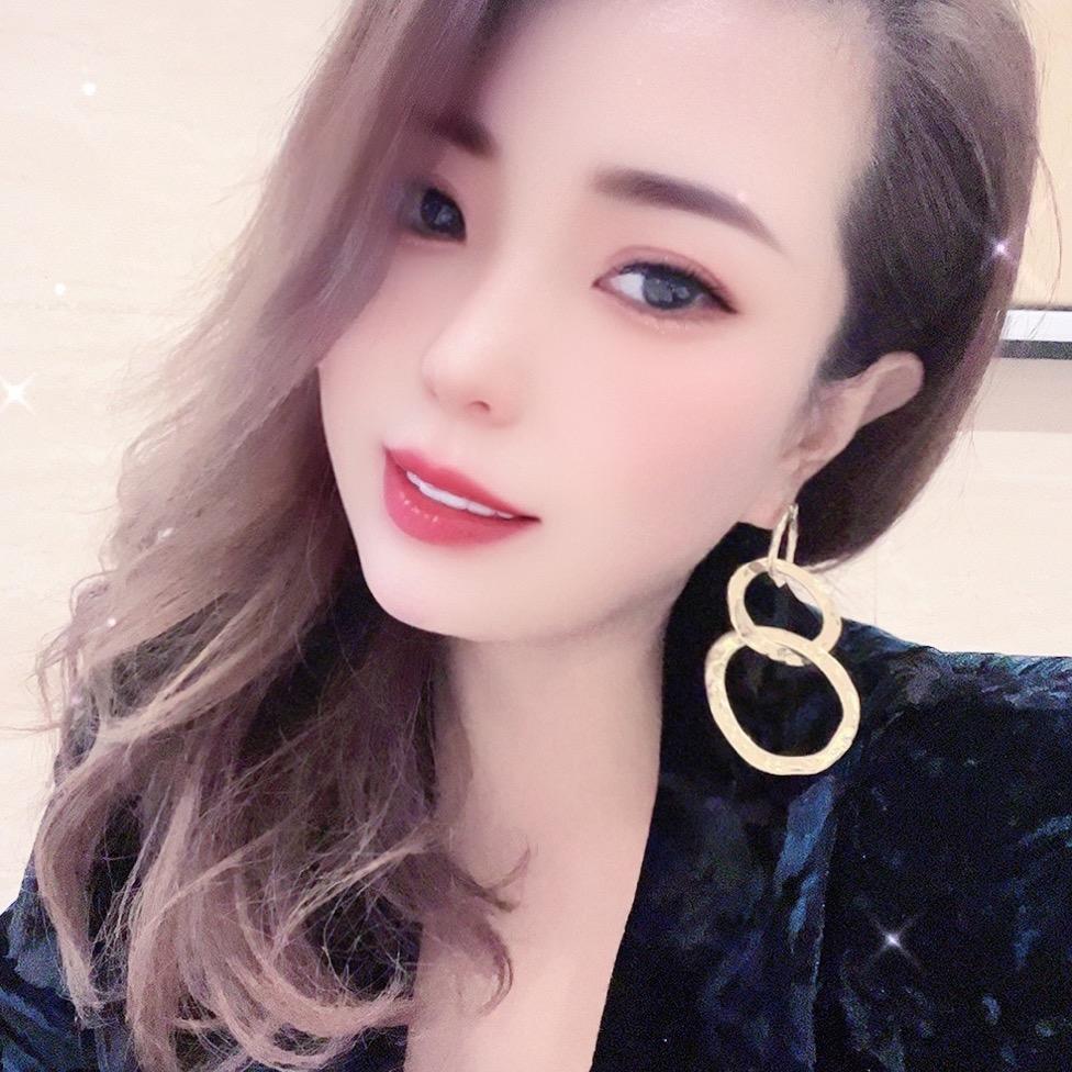 倾城美业，口腔美学私人定制