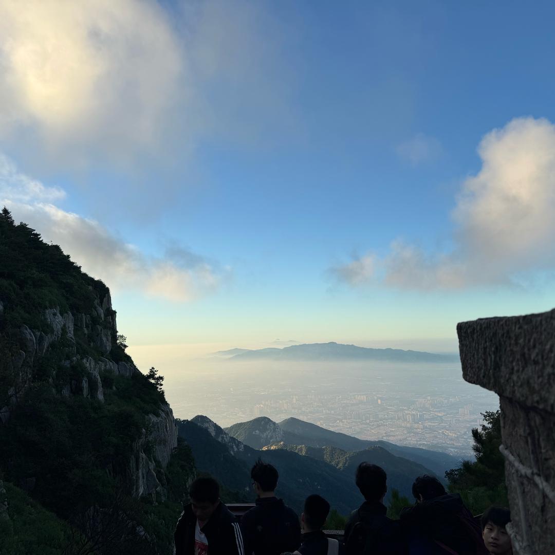 杨华华