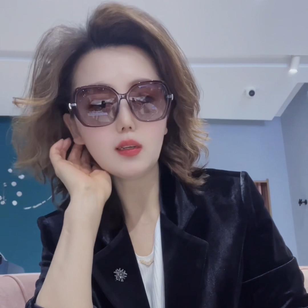 迷姿服饰