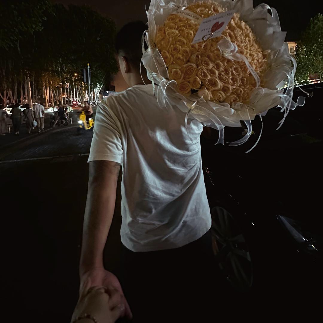 A、晨