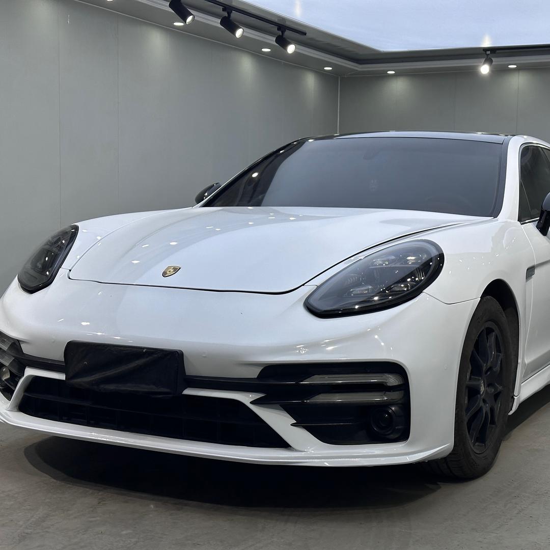 小婷卖车