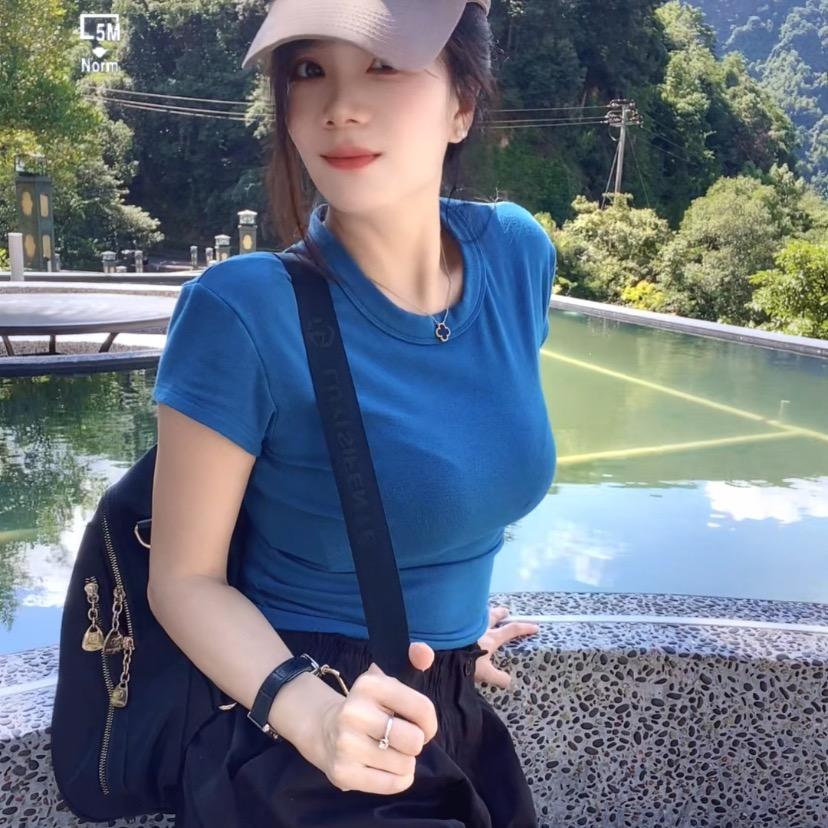 昕有凌曦