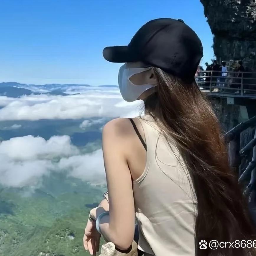 嘴角的樱桃汁