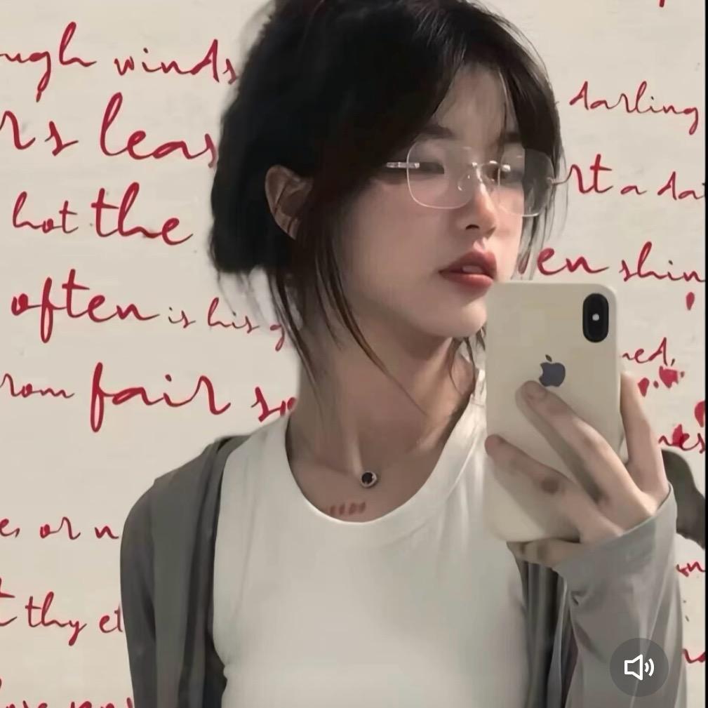 椰椰蛋卷˃̣̣̥o˂̣̣̥