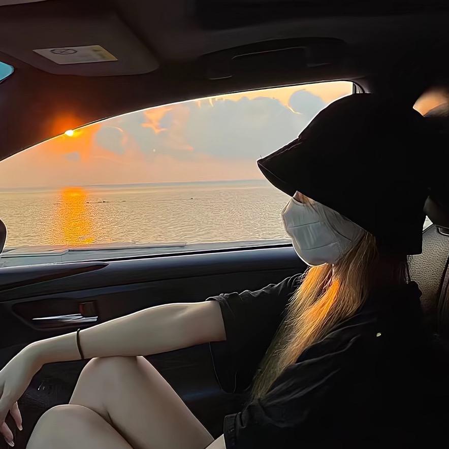 礼礼（努力涨粉）