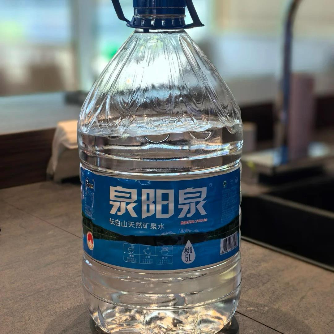 梁山泉阳泉®长白甘泉