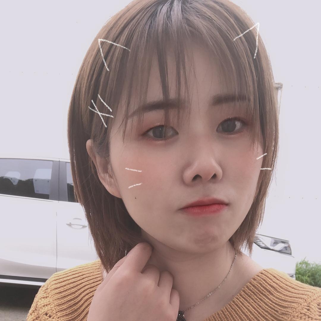 @是莹莹吖