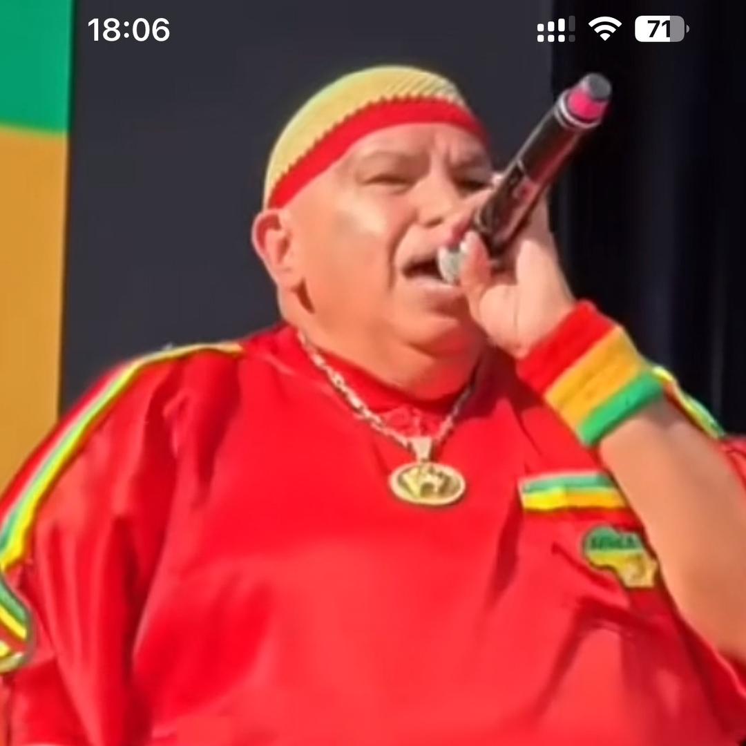 猛踹瘸子那条好腿