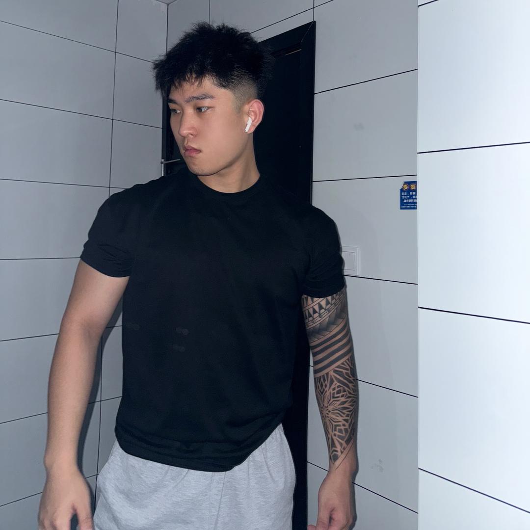 别喊我吃宵夜（刷脂期间）