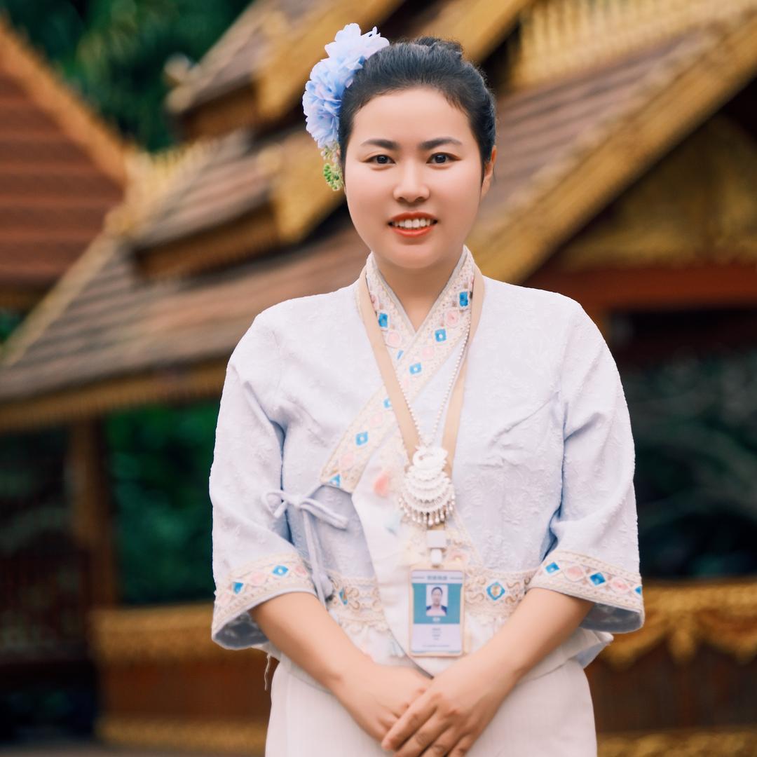 西双版纳导游～小颜