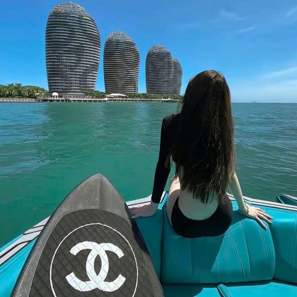 小美ee