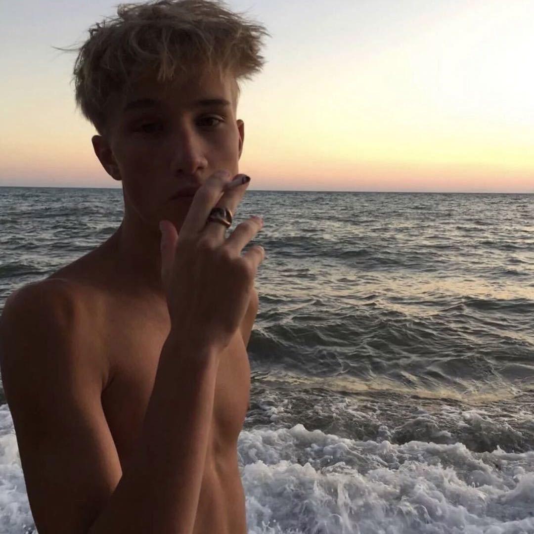 ㅤㅤㅤ初7