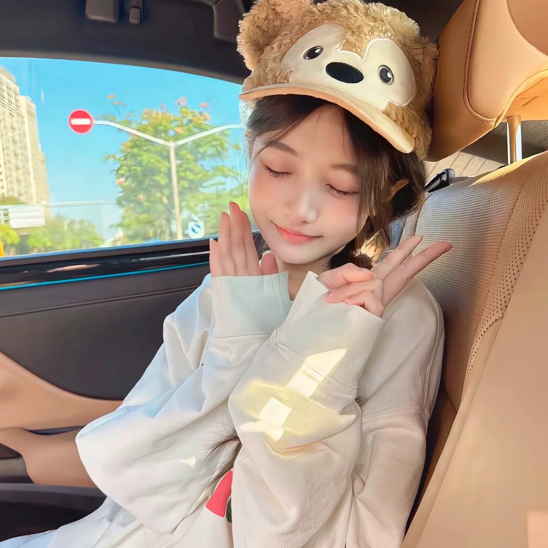Liy^