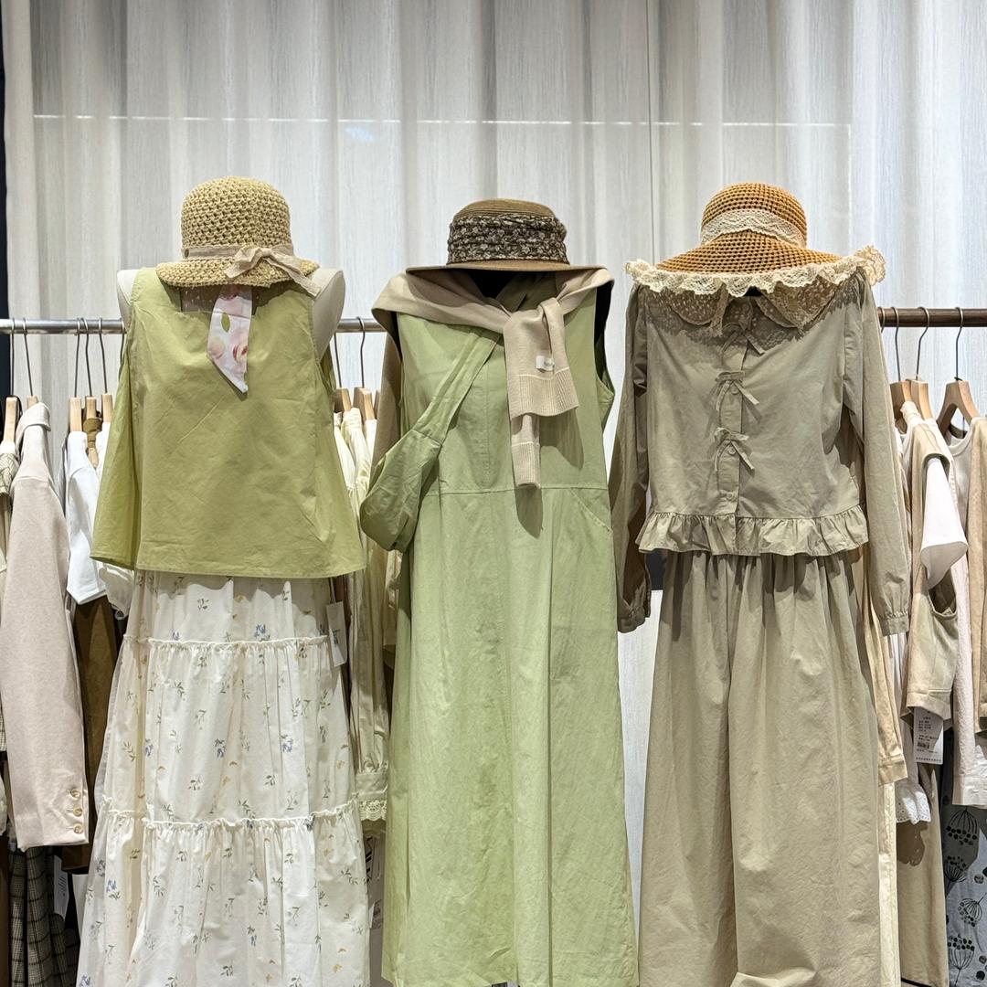 做自助女装的SUSU