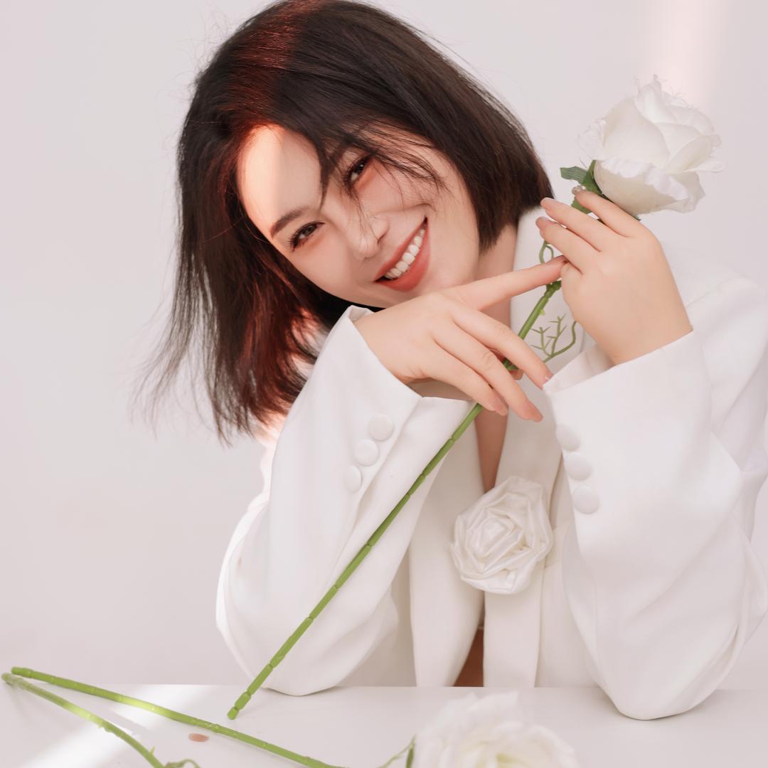 金灿³⁹⁴⁹✨(养号中)