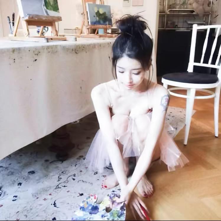 .佳慧