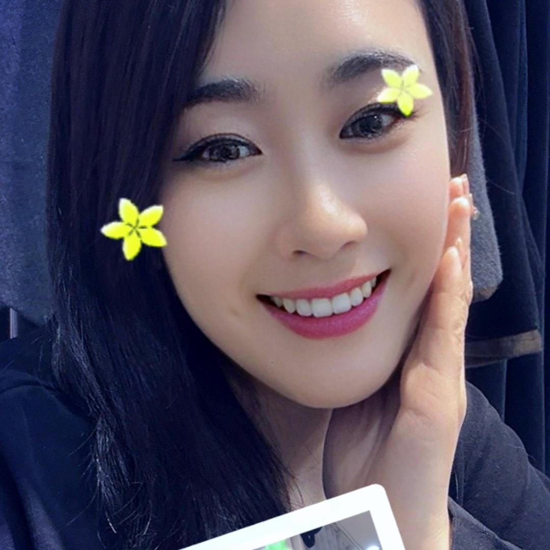 小美家 轻奢服饰 集合店
