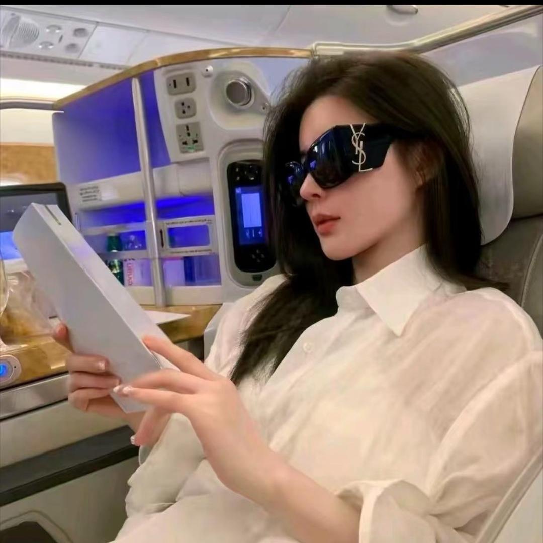 啊双ASFO 轻奢女装