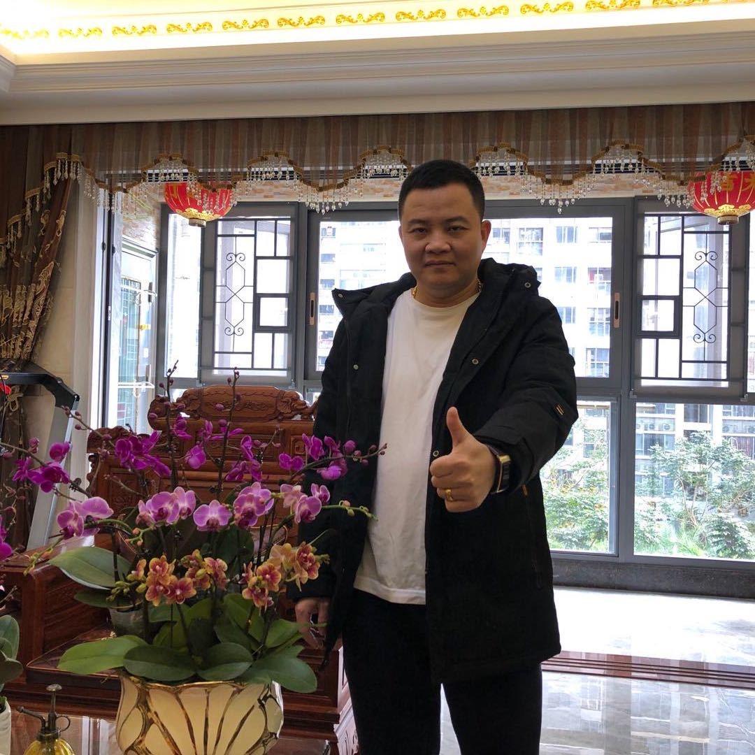 宝裕隆和胜二手车 锋
