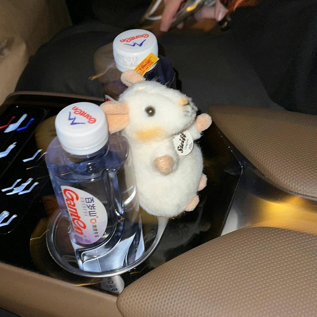 一喝水就想鸟鸟