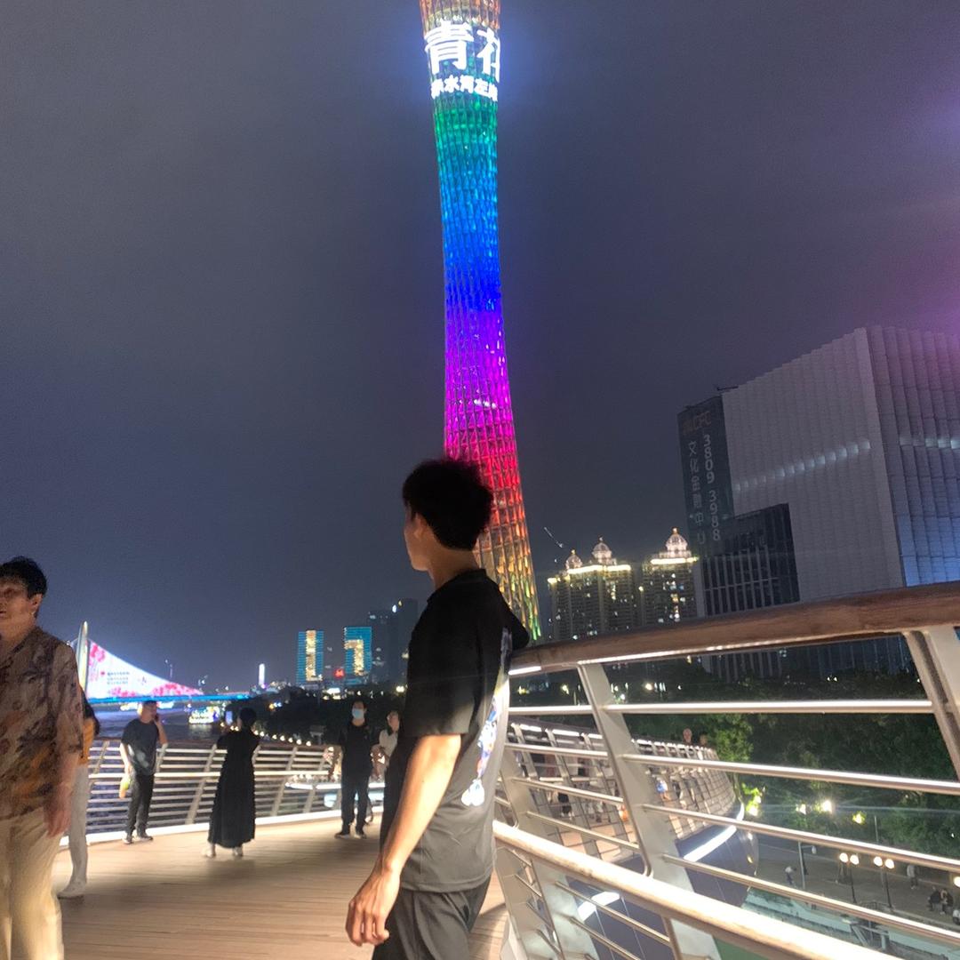 重生进厂打螺丝