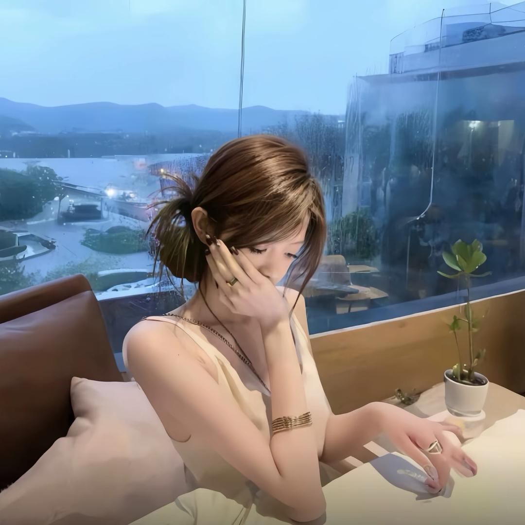小小.