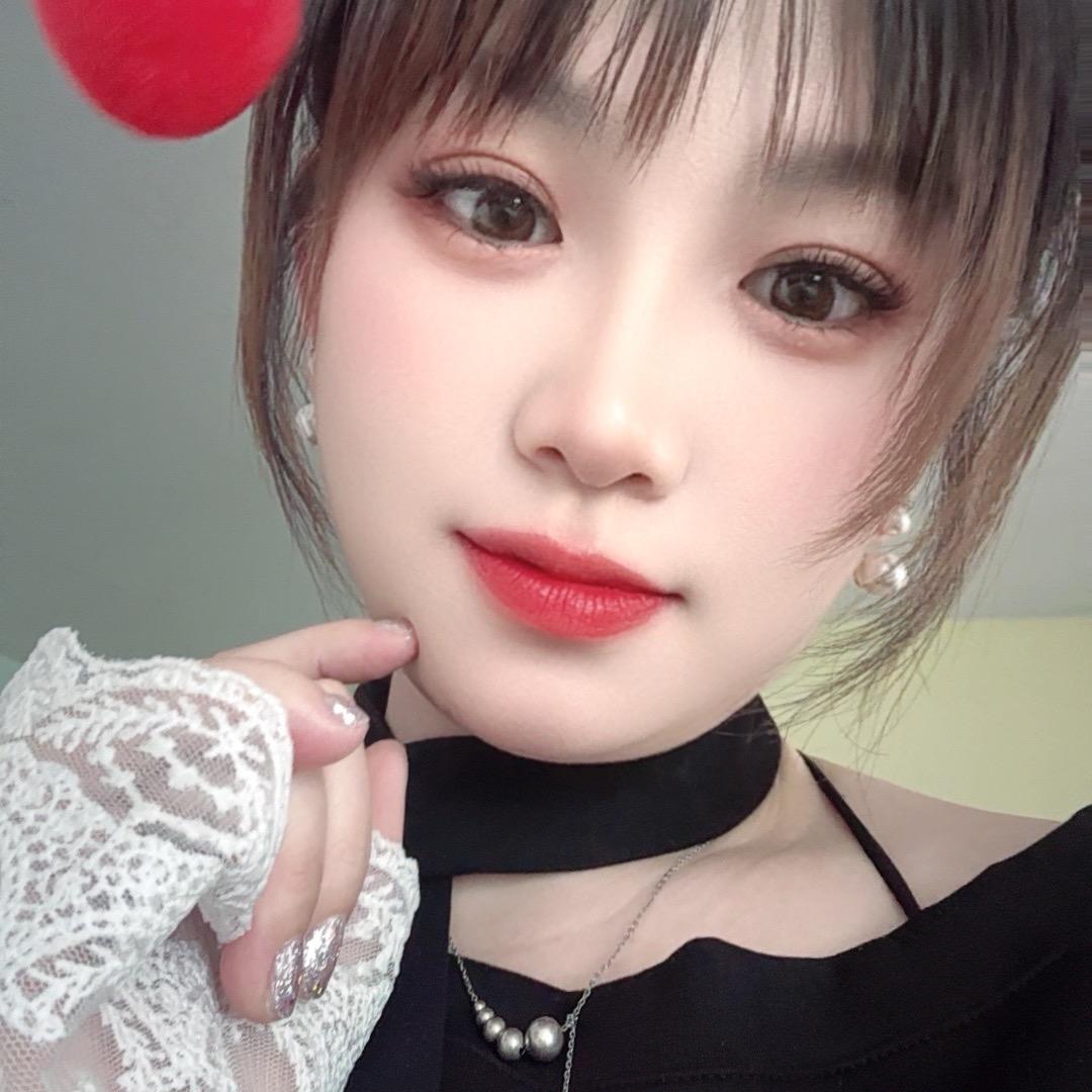 佳佳😍