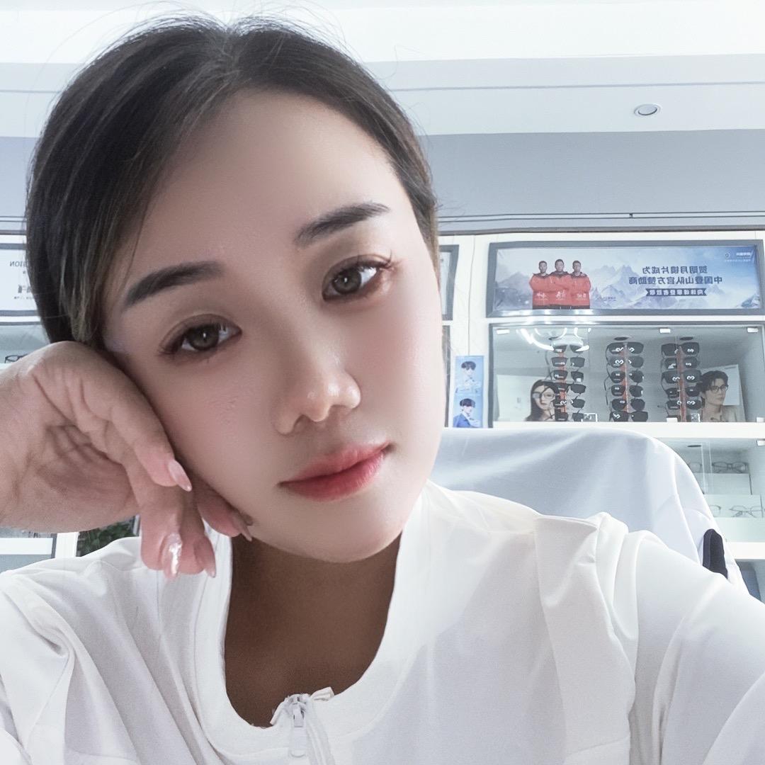 只喝冰美式