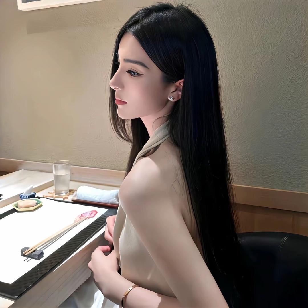 果冻奶油🧁