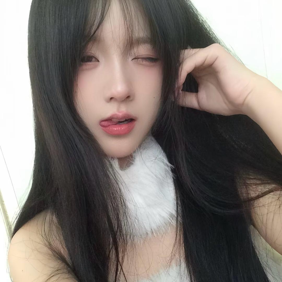 依依