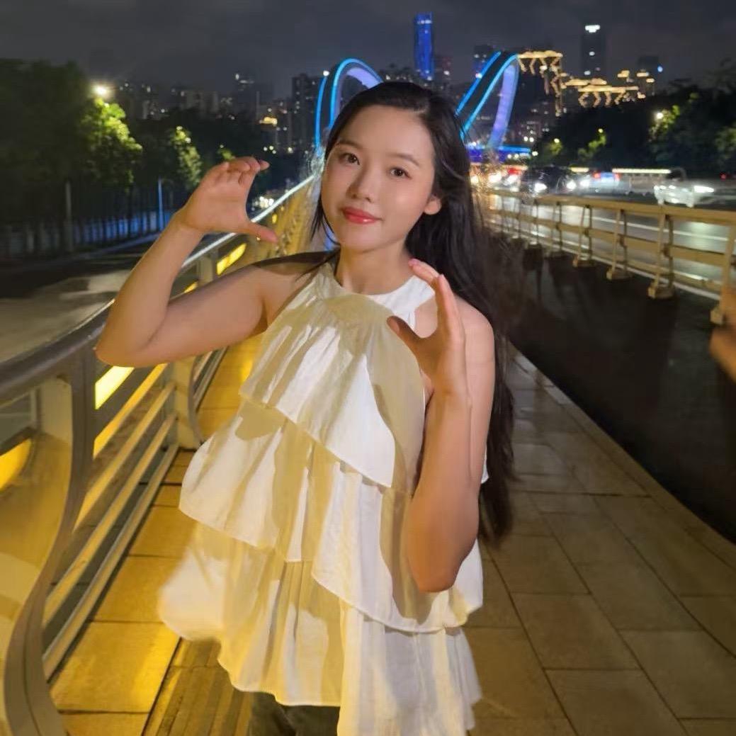 玲玲小仙女🧚‍♀️