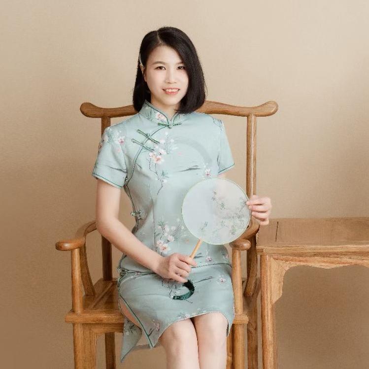 大柿界女装