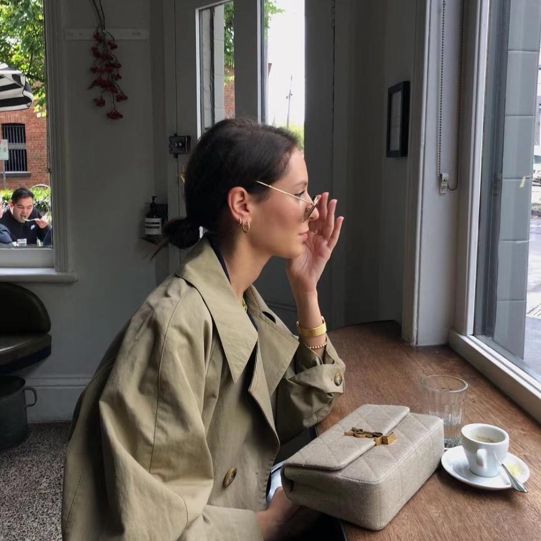 米娅今天穿什么