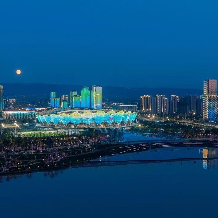 港务区玲珑看房